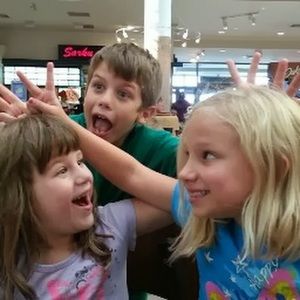 Meet your Posher, Holly